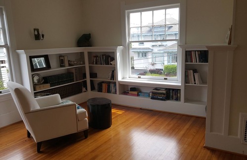 Astoria House | Vrbo Property