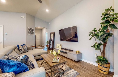 Palmetto House | Vrbo Property