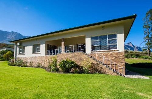 Wolseley Apartment | Vredehoek Guest Farm