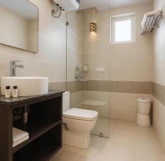 Bilhaur Hotel | Vrindavan Dreams Suits & Luxury Villas