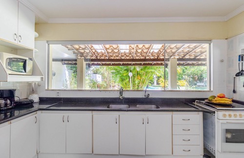 Vilas do Atlantico House | VT01 Casa 4 Suites em Vilas do Atlantico