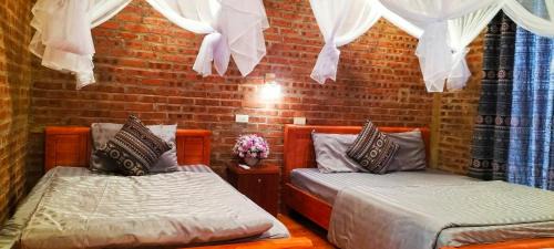 Ngoi Tu House | Vu Linh Homestay