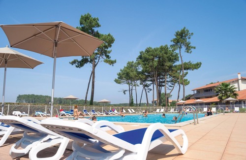 Soustons Condo | Vue Lac ! Appart pour 6 à Soustons | Accès Piscine