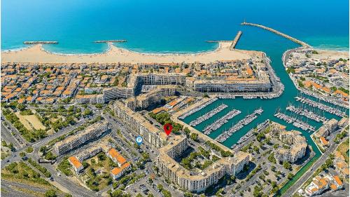 Carnon-Plage Apartment | Vue Magique Port & Mer et un Panorama Unique depuis la Chambre