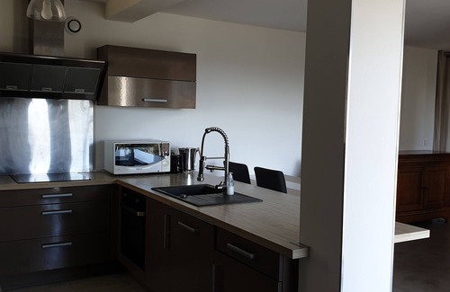 Bastia House | Vue mer et Calme Pour ce Grand rez de Jardin