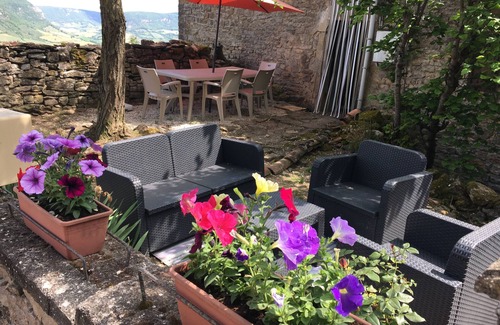 Saint-Georges-de-Luzencon House | vue Viaduc,terrasse,calme, Hameau 15min Millau