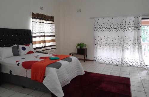 Manzini House | Vuka Nathi BnB, Manzini
