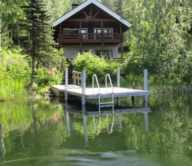 Kitula Villa | Vuorenhelmi