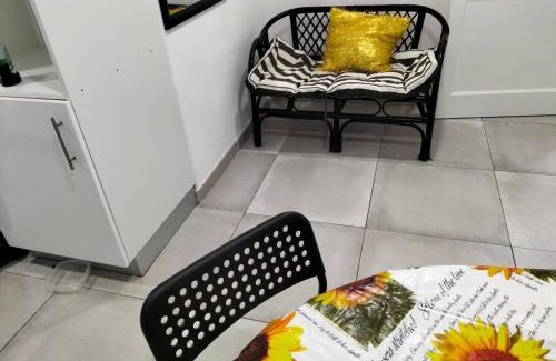 San Fernando House | VV Las Buganvillas MASPALOMAS - Cocina y habitaciones con baños privados