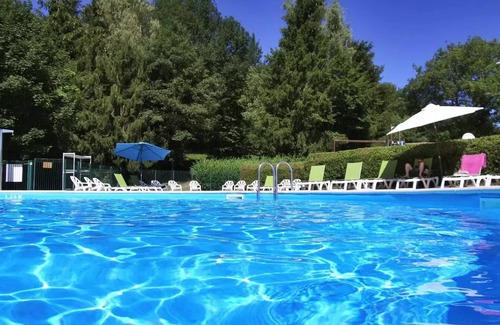 Jaleyrac Ski Chalet | VVF Cantal Salers Vendes * - Chalet 2 rooms - Home baby cot impossible 3 people
