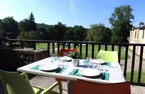Nedde Apartment | VVF Château on the Vienne Lake Vassivière * - 2 Rooms 4 People 1 baby