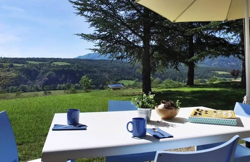 Lagrand Apartment | VVF Haute Provence * - 2 Room Cottage 5 People 1 Baby Calade