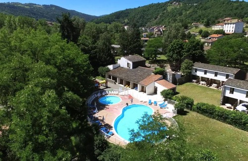 Lavoute-Chilhac Apartment | VVF The Gorges de l'Allier * - 2 Room Cottage 4 People 1 baby