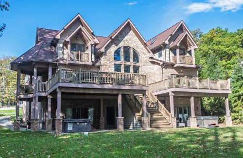 Thayerville House | VVS - Very Very Special