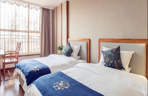 Jinjiang Hotel | Vyluk Hotel - Chengdu Chunxi Road, No.2 Municipal Taiguli