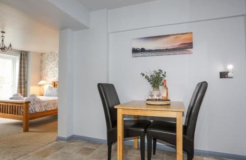 Llanycil Apartment | Vyrnwy Lakeside - Bala Lake