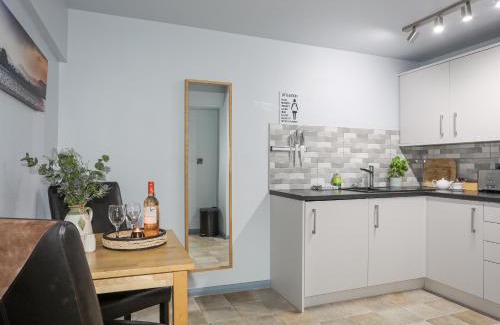 Llanycil Apartment | Vyrnwy Lakeside - Bala Lake
