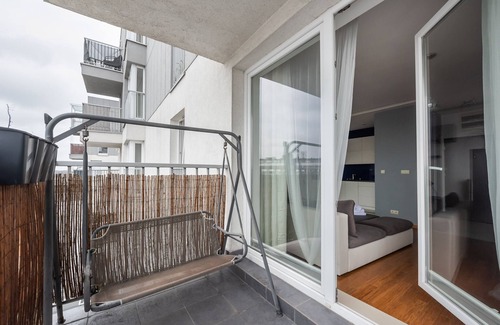 Wlochy Apartment | Włochy Innovative Studio