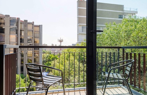 Hipodromo Apartment | w* | Bright 2BR Duplex with Balcony in Condesa