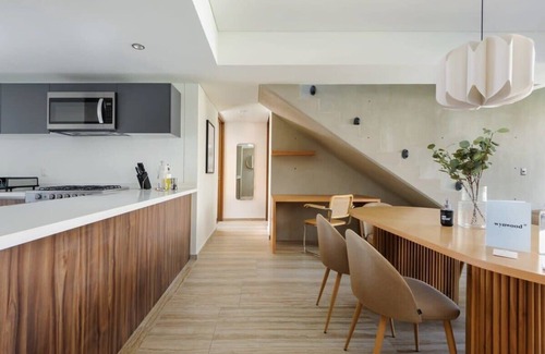 Hipodromo Apartment | w* | Broad 2BR Penthouse w/Beautiful Terrace in Condesa