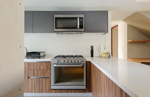 Hipodromo Apartment | w* | Broad 2BR Penthouse w/Beautiful Terrace in Condesa