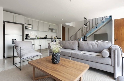 Colonia Roma Apartment | w* | Charming 2BR Duplex in Roma Norte
