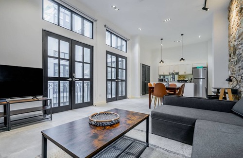 Balboa Apartment | w Contemporary 1BR in Plaza Catedral