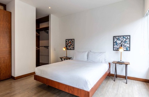 Antiguo Country Apartment | W * | Elegant Loft in Parque Virrey