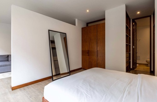 Antiguo Country Apartment | W * | Elegant Loft in Parque Virrey