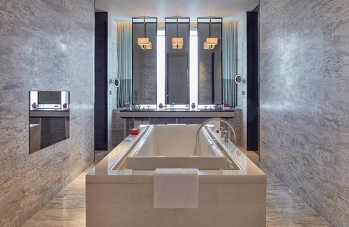 Zhujiang New Town Hotel | W Guangzhou