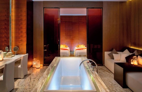 Zhujiang New Town Hotel | W Guangzhou