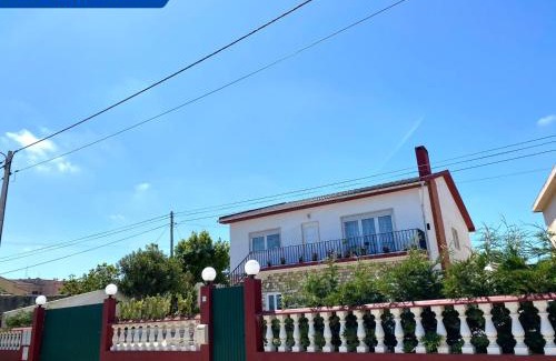 Atouguia da Baleia House | W.H.House