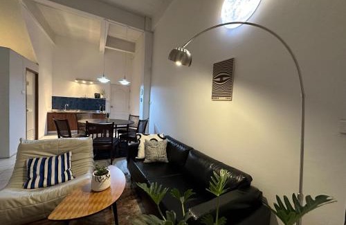 Saphan Sung House | W House Family & Group-Friendly Spacious Cozy Loft, Minburi - 15mins to BKK Airport