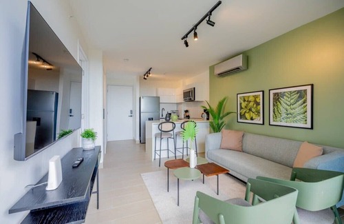 San Francisco Apartment | w* | Illustrious 1BR Apartment w/Stunning Balcony View