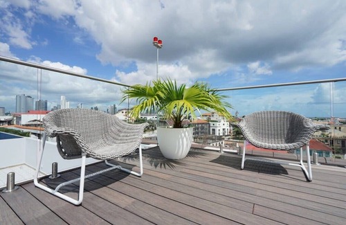 Obarrio Apartment | w* | Magnificent Penthouse 2BR w/Terrace Casco Viejo