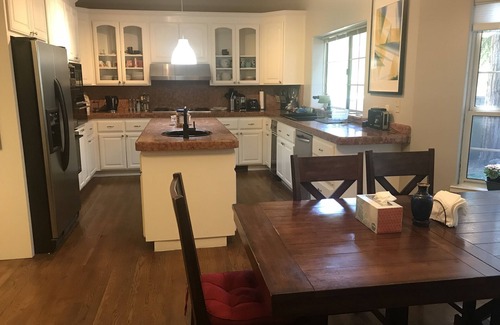 West Menlo Park House | W. Menlo Luxurious executive mansion over 4000sqft