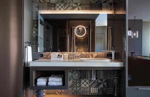 Rittenhouse Row Hotel | W Philadelphia