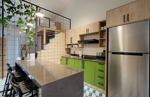 Balboa Apartment | w* | Sophisticated Loft in Santa Ana