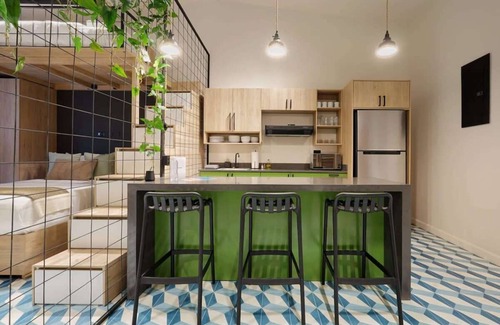 Balboa Apartment | w* | Sophisticated Loft in Santa Ana