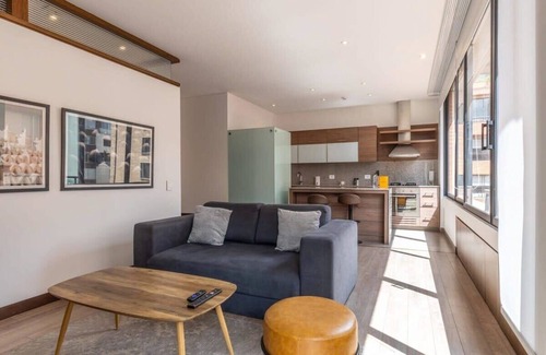 Antiguo Country Apartment | w* | Sunny Loft in Parque Virrey