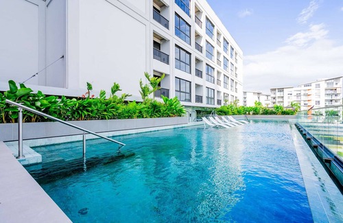 Panama City Apartment | w Trendy 2BR w Balcony in the Heart of Centriqo