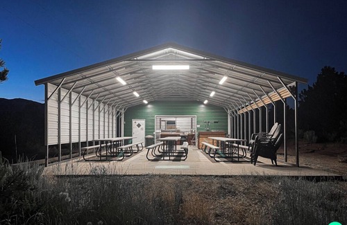 Monticello Cabin | W-W: Pavilion and Glamping Village