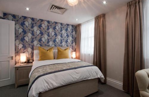 Shepherd's Bush Hotel | W12 Rooms