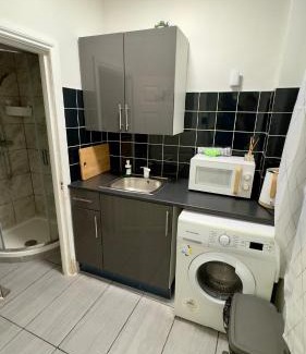 Acton Apartment | W3 Hotel