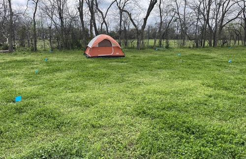 Waco RV Rental | Waco Mini Farm Campsite C4