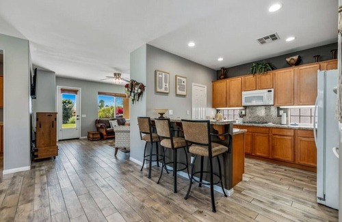 Indio House | Wade/Jen · MantrA House- Boho Oasis- Pool/Spa - 1mi Coachella