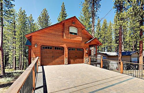 Montgomery Estates House | Wagon Wood Retreat