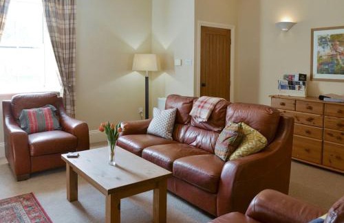 Lesbury House | Wagtail Cottage