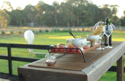Longford Bed & Breakfast | Wagtail Nest Country Retreat - Longford Vic 3851