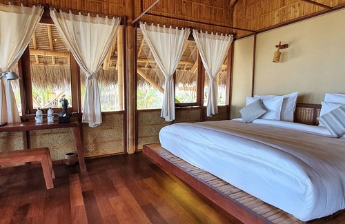Thabaung Hotel | Wah Phyu Villa
